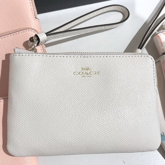 Coach Handbags - Coach Corner Zip Wristlet Chalk Leather